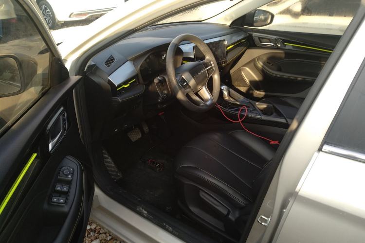 Used Roewe i5 2021 1.5L CVT Diamond Edition
