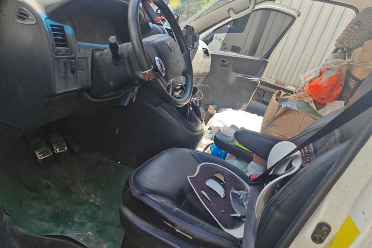 Used Jinbei Express 2017 2.0L Standard Version V19
