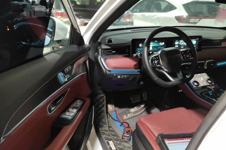 Used JETOUR X70 PLUS 2023 1.6T DCT Stronger PLUS 5-seater