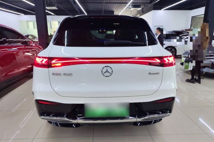 Used Mercedes-Benz EQS SUV 2023 450 4MATIC Pioneer Edition Rear