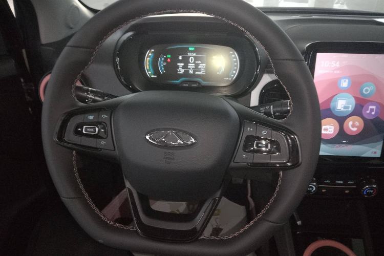 Used Chery New Energy Little Ant 2022 Sweet Pink Edition Half-Sugar Version Lithium Iron Phosphate 29.2 kWh 30 kW 301 km Steering Wheel