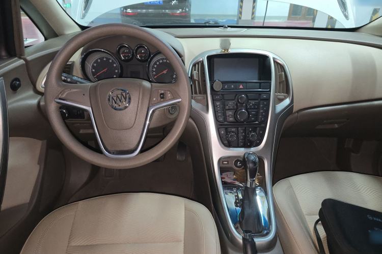 Used Buick GT 2013 GT 1.6L Automatic Fashion Edition