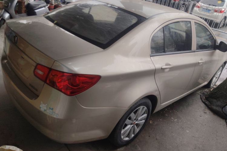 Used Roewe 350 2015 1.5L Automatic Luxury Sunroof Edition