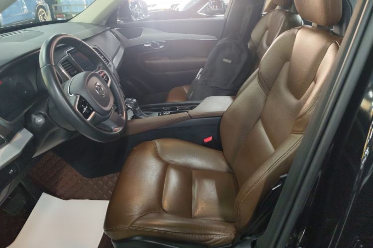 Used Volvo XC90 2020 T5 Smart Drive Luxury Edition 5 Seats
