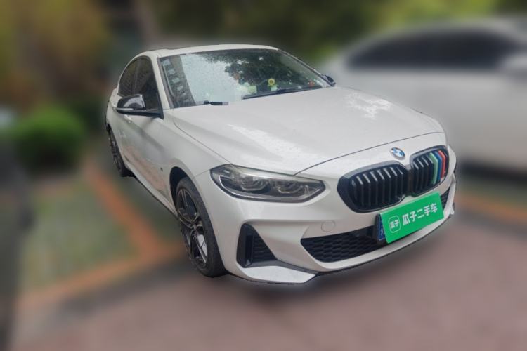Used BMW 1 Series 2021 Restyled 125i M Sport Night Edition Front Right 45 Deg
