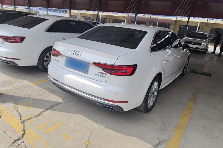 Used Audi A4L 2019 40 TFSI Ambition China VI