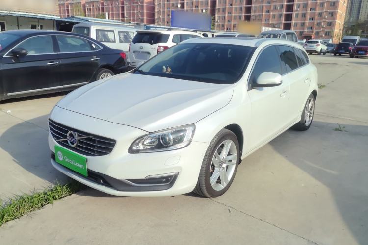 Used Volvo V60 2015 T5 Zhiya Edition
