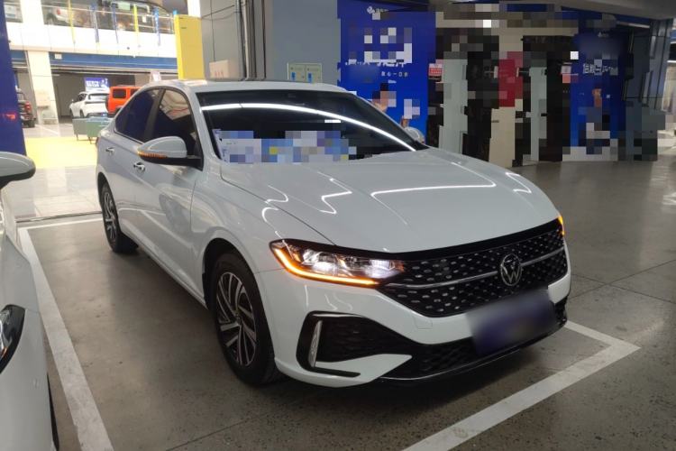 Used Volkswagen Lavida 2024 1.5L Automatic Starry Sky 5 Million Edition Front Right 45 Deg