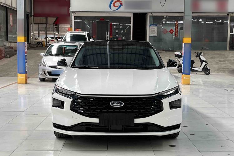 Used Ford Mondeo 2023 EcoBoost 245 Luxury Model Exterior 1