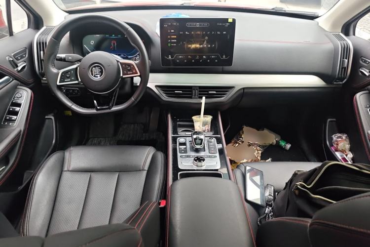 Used BYD Tang New Energy 2018 DM 2.0T All-Wheel Drive Smart Connectivity Luxury Model 7 Seats China V Emission Standard
