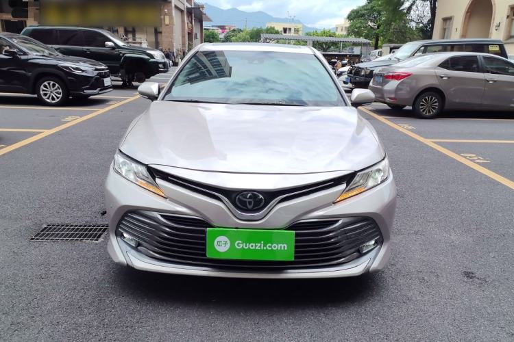 Used Toyota Camry 2019 2.0G Luxury Edition China VI Standard
