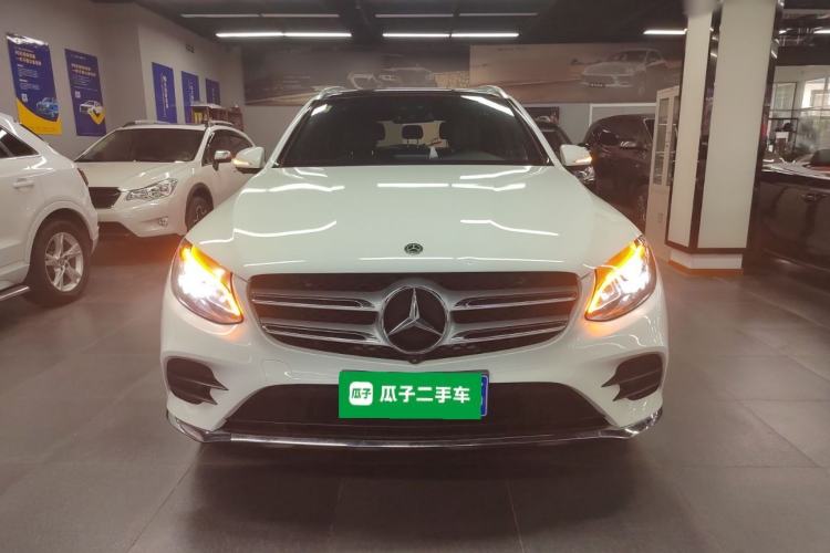Used Mercedes-Benz GLC 2017 GLC 260 4MATIC Luxury Model
