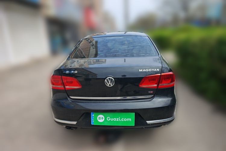 Used Volkswagen Magotan 2015 1.8TSI Prestige Model Rear