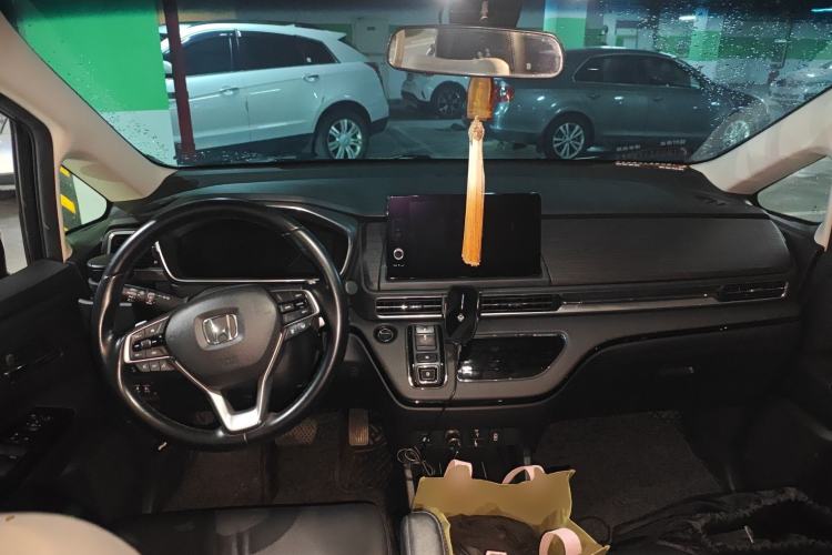 Used Honda Elysion 2022 2.0L eHEV Luxury Edition
