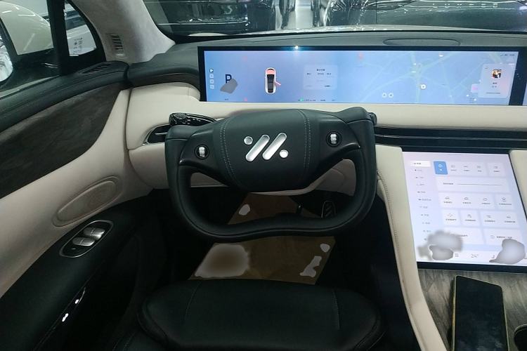 Used IM LS7 2024 90 kWh Max Elite Rear-Drive Version