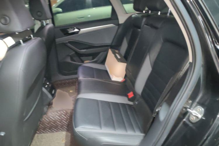 Used Volkswagen Sagitar 2020 280TSI DSG Comfort Version China VI Standard Left Rear Seat