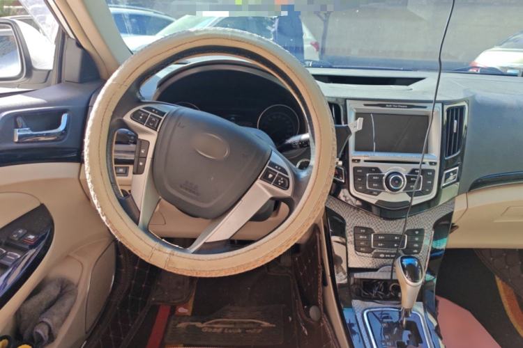 Used BYD Surui 2012 1.5TID Automatic Luxury Version
