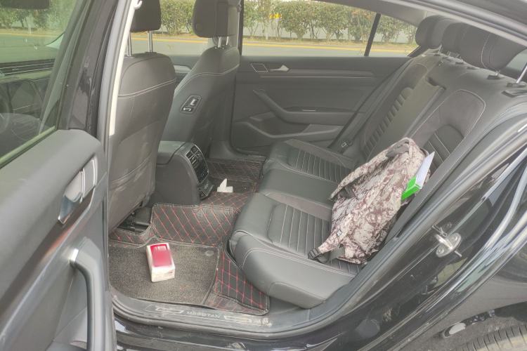 Used Volkswagen Magotan 2020 330TSI DSG Leading Model
