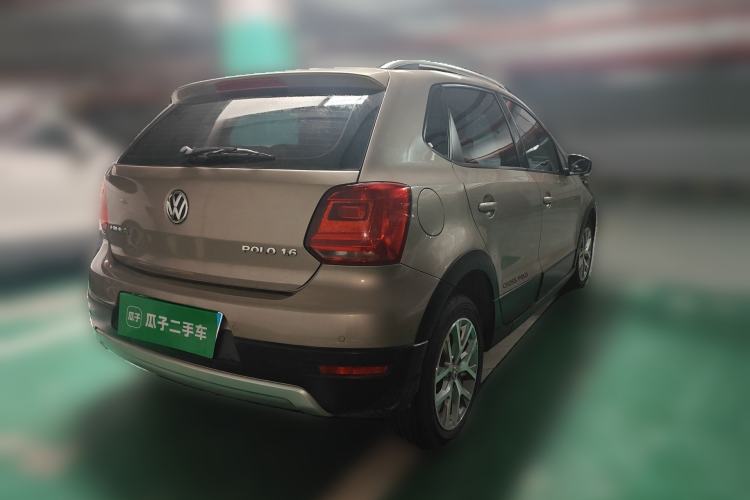 Used Volkswagen Polo 2014 1.6L Cross Polo Automatic
