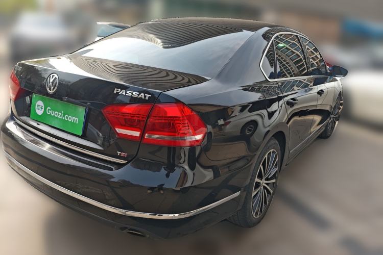 Used Volkswagen Passat 2011 3.0L V6 DSG Flagship Deluxe Edition
