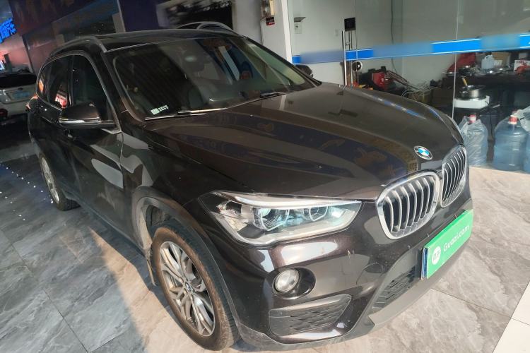 Used BMW X1 2019 sDrive20Li Leading Model Front Right 45 Deg