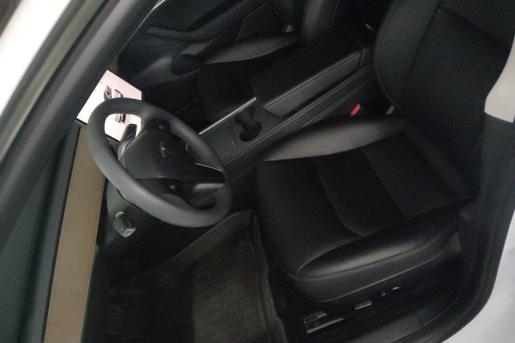 Used Tesla Model 3 2022 Rear-Wheel-Drive Version
