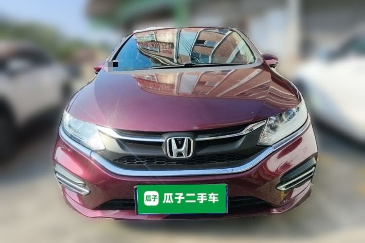Used Honda Jade 2017 1.8L automatic Comfort version 6 seats