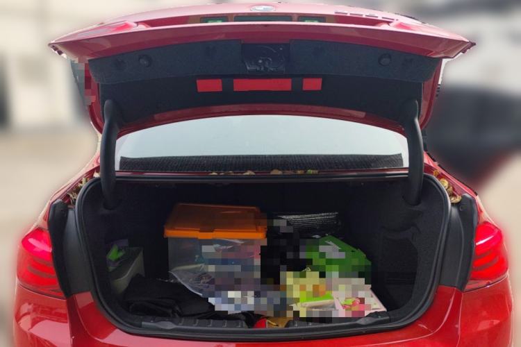 Used BMW 3 Series 2018 320Li Fashion Model Trunk