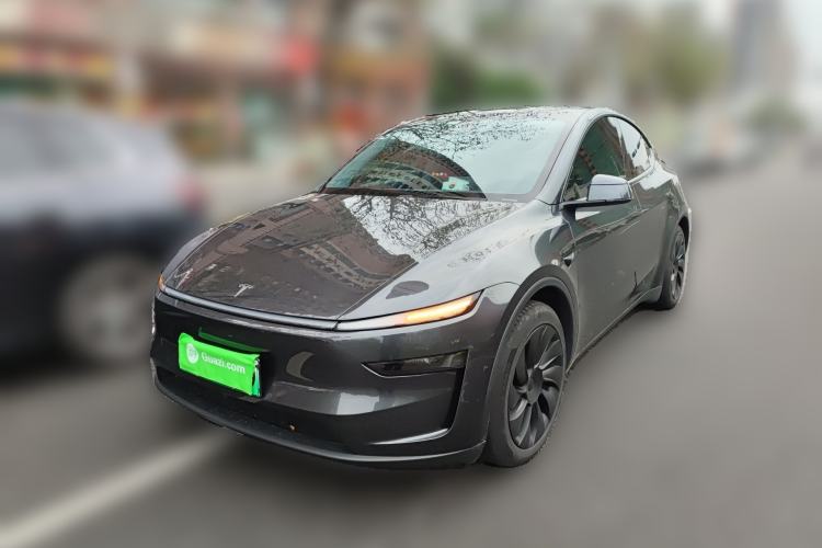 Used Tesla Model Y 2025 Long-Range All-Wheel-Drive Version