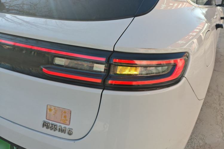 Used Hima AITO M5 2022 Range-Extended Rear-Drive Standard Version
