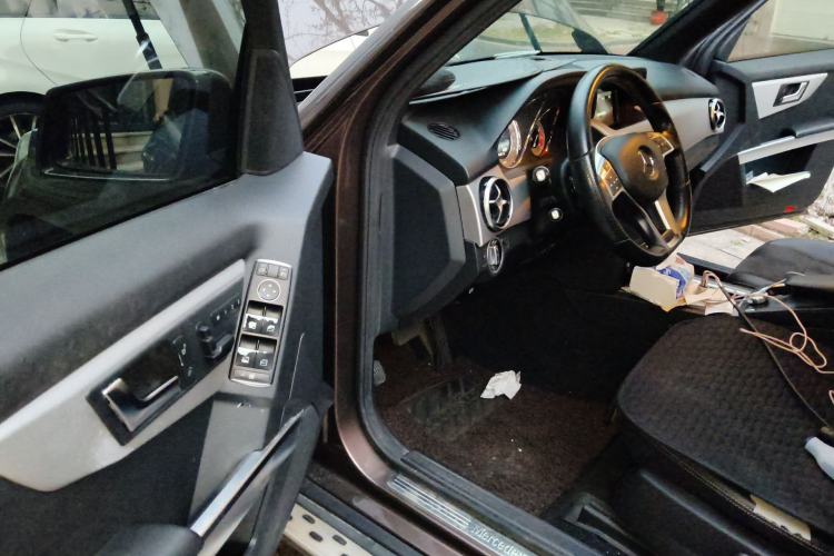 Used Mercedes-Benz GLK-Class 2015 GLK 260 4MATIC Dynamic Edition Ultimate Version
