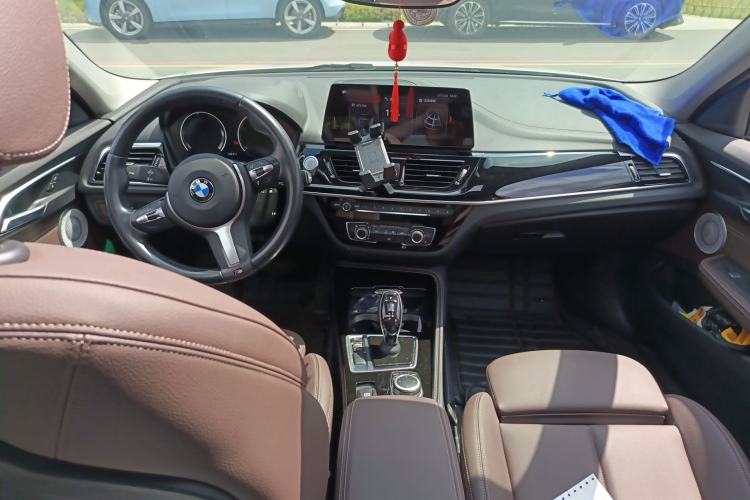 Used BMW 1 Series 2021 Revised 120i M Sport Night Edition Center Console