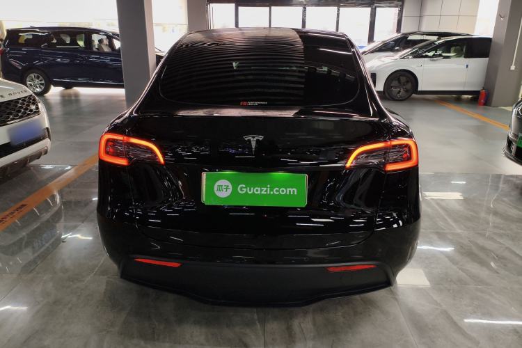 Used Tesla Model Y 2021 Standard Range Rear-Wheel Drive Version