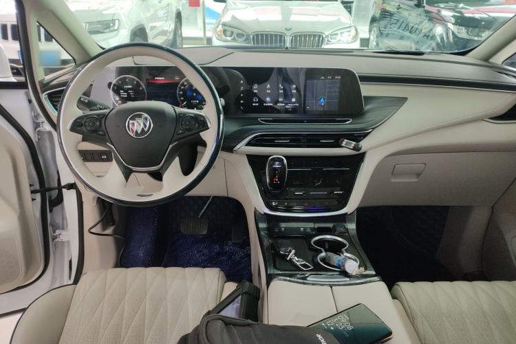 Used Buick GL8 2023 ES Lu Zun Comfort Model
