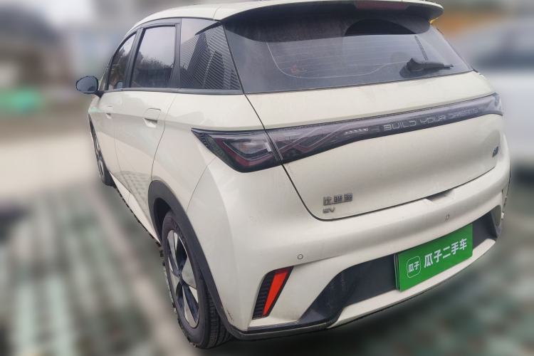 Used BYD Dolphin 2023 420 km Fashion Edition
