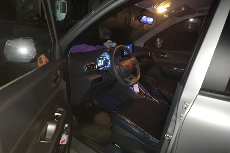 Used Wuling Hongguang New Energy 2025 Extended-Range Hybrid 50KM Comfort Version Driver Seat