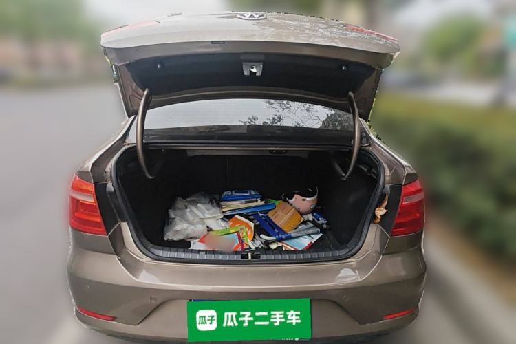 Used Volkswagen Bora 2015 Value Edition 1.6L Automatic Comfort Version