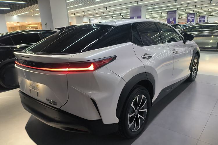 Used Lexus RZ 2023 450e All-Wheel Drive Luxury Edition