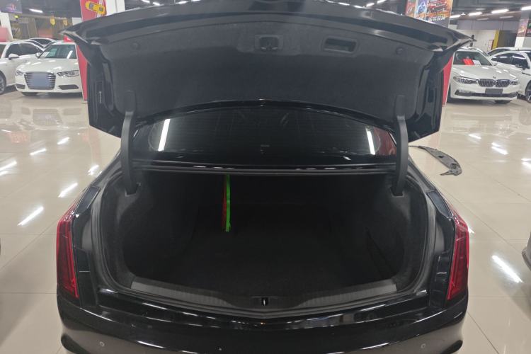 Used Cadillac CT6 2021 28T Luxury Version
