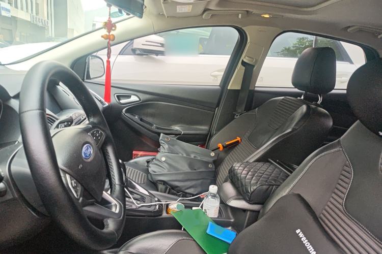 Used Ford Focus 2017 Sedan 1.6L Automatic Fashion Edition Smart Drive Version Left Front Seat