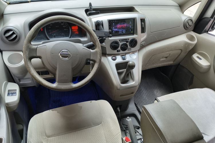 Used Nissan NV200 2014 1.6L Manual Luxury Model China V Standard Center Console