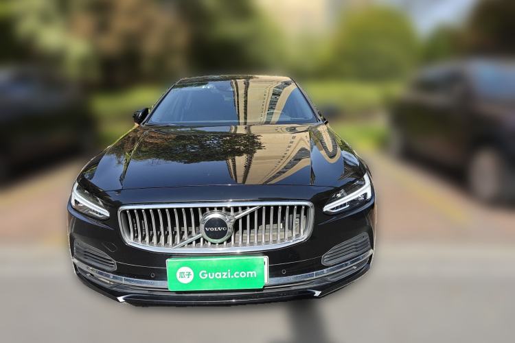 Used Volvo S90 New Energy 2021 T8 eDrive Hybrid Zhiyi Luxury Edition
