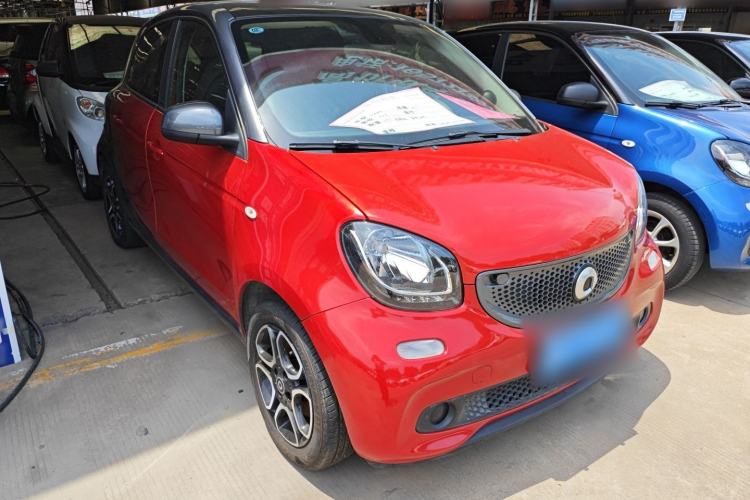 Used smart forfour 2016 0.9T 66 kW Pioneer Edition