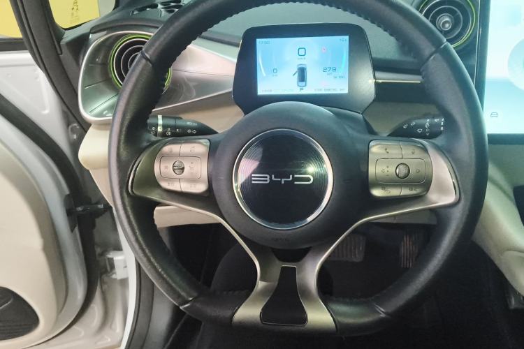 Used BYD Dolphin 2021 405 km Fashion Edition