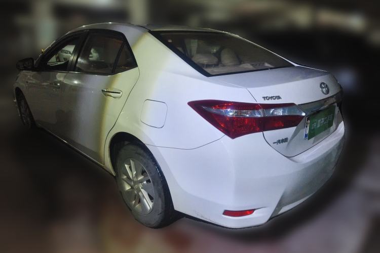 Used Toyota Corolla 2014 1.6L CVT GL Rear Left 45 Deg