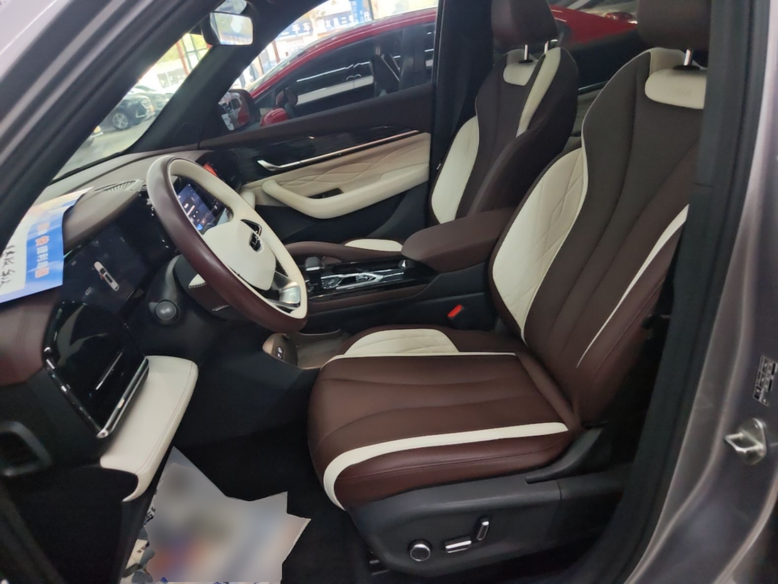Geely Auto Monjaro L 2021 2.0TD DCT EVO Two-Wheel Drive Prestige Version — снимка 17