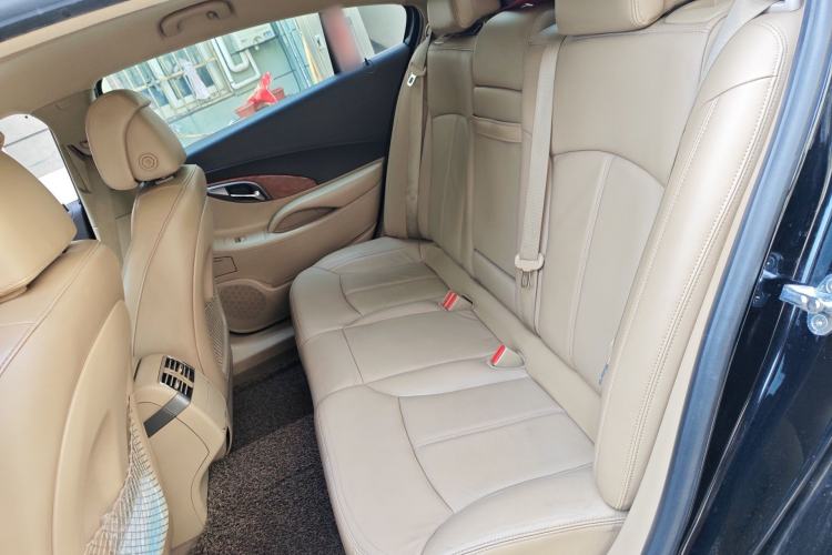 Used Buick LaCrosse 2012 2.4L SIDI Elegant Edition Left Rear Seat