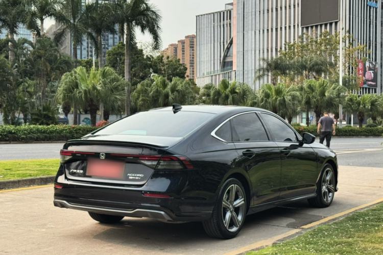 Used Honda Accord New Energy 2025 Model—2.0L e:PHEV Prestige Version Exterior 8
