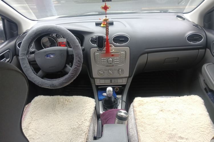 Used Ford Focus 2013 Hatchback Classic 1.8L Manual Base Model