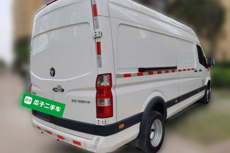 Used Foton Toano 2024 Geely Xianghuo Van 2.5T Manual Extended Wheelbase Mid-Roof Design Rear Dual Tires 3-Seater Rear Right 45 Deg